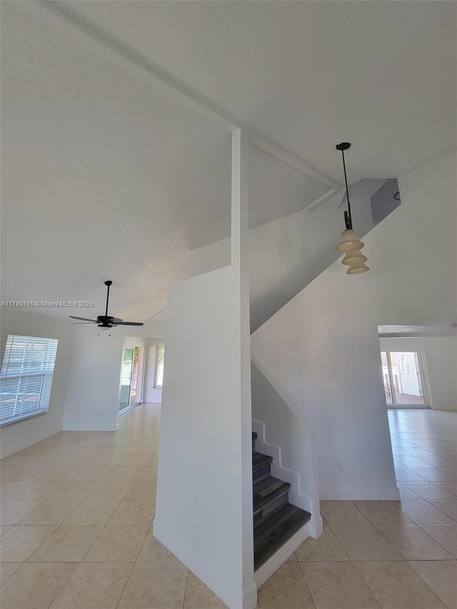 Real estate property located at 822 Diane Cir, Sarasota, 2159 - Spanish Wells, Englewood, FL