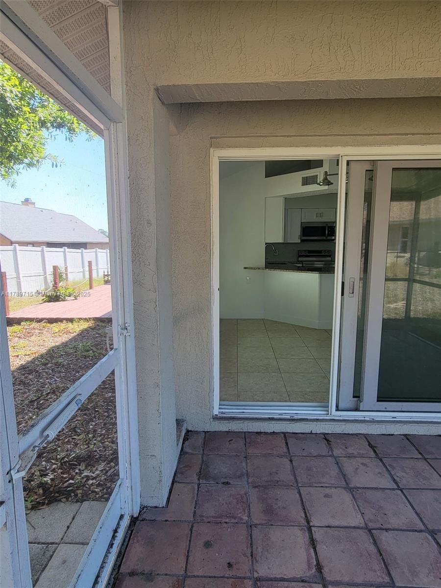 Real estate property located at 822 Diane Cir, Sarasota, 2159 - Spanish Wells, Englewood, FL