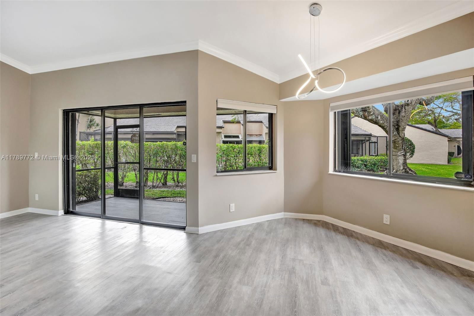 Real estate property located at 129 Chelsea Ln, Broward, Chelsea One, Plantation, FL