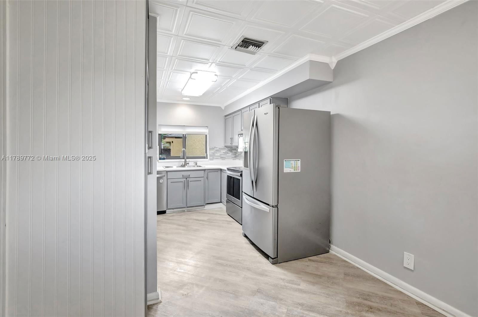 Real estate property located at 129 Chelsea Ln, Broward, Chelsea One, Plantation, FL