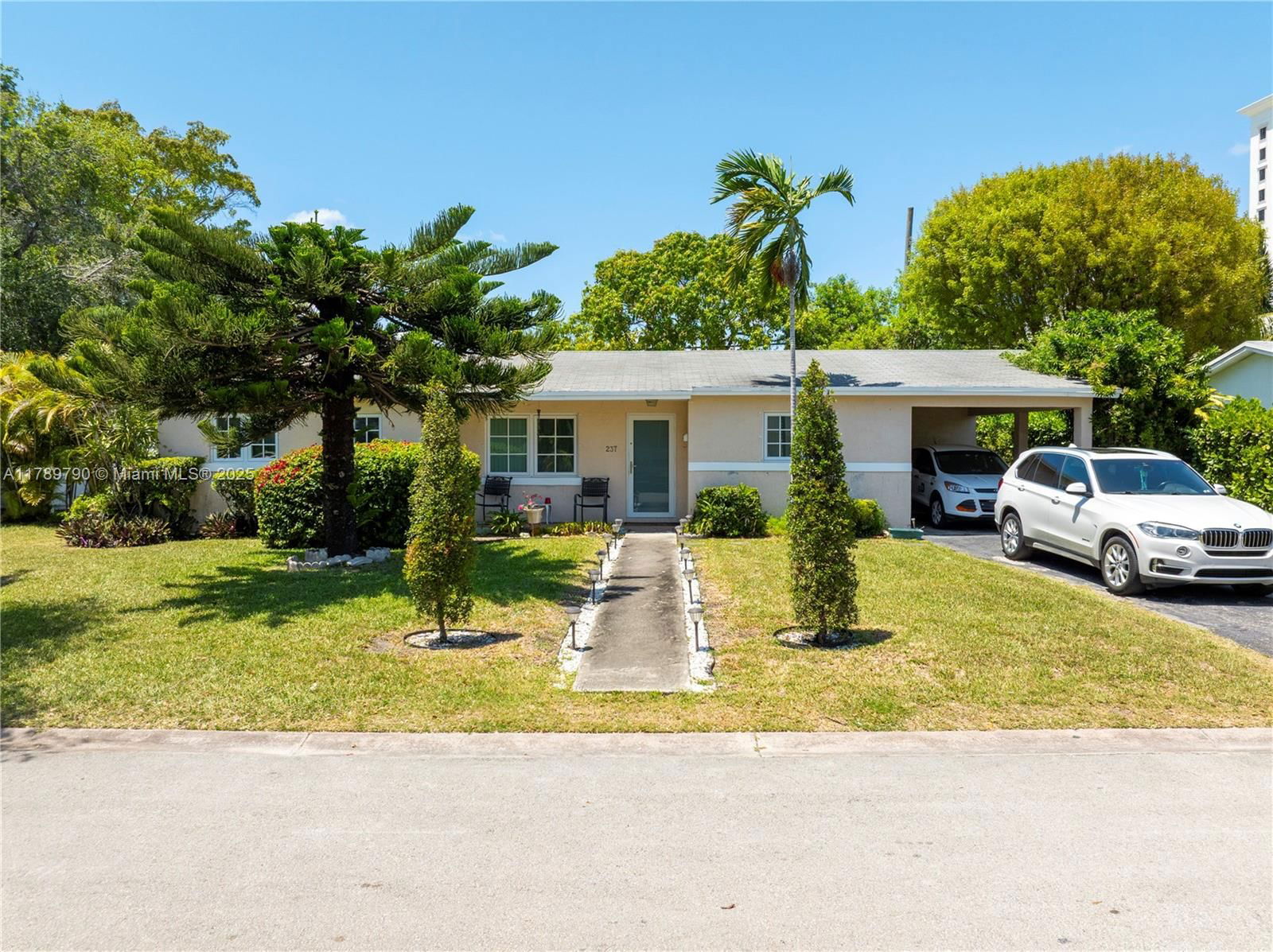 Real estate property located at 237 Washington Dr, Miami-dade, Golden Gate, Coral Gables, FL
