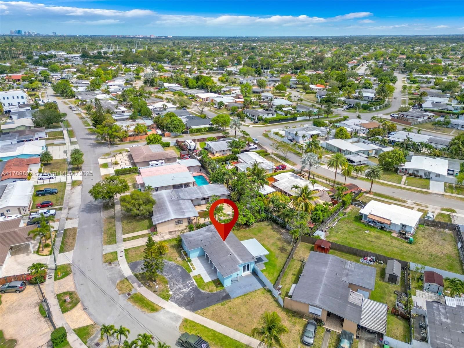 Real estate property located at 11024 51st Ter, Miami-dade, Westwood Lake 7th Addn, Miami, FL