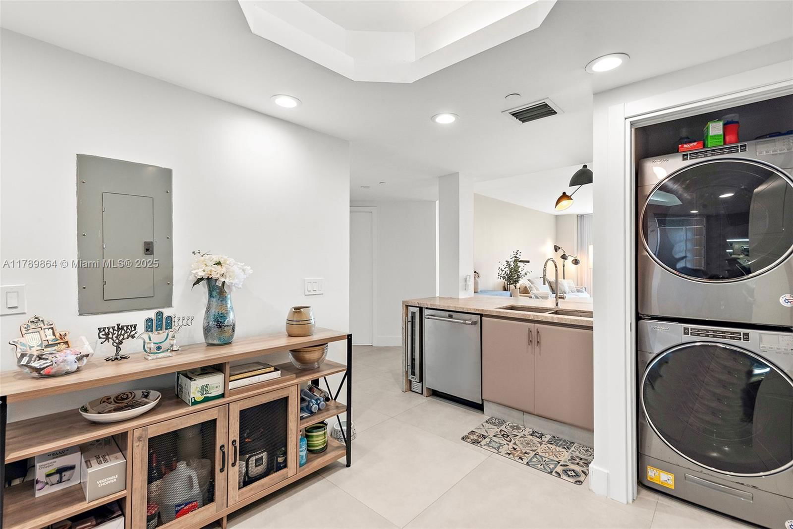 Real estate property located at 9595 Collins Ave N10F, Miami-dade, Solimar Condo, Surfside, FL