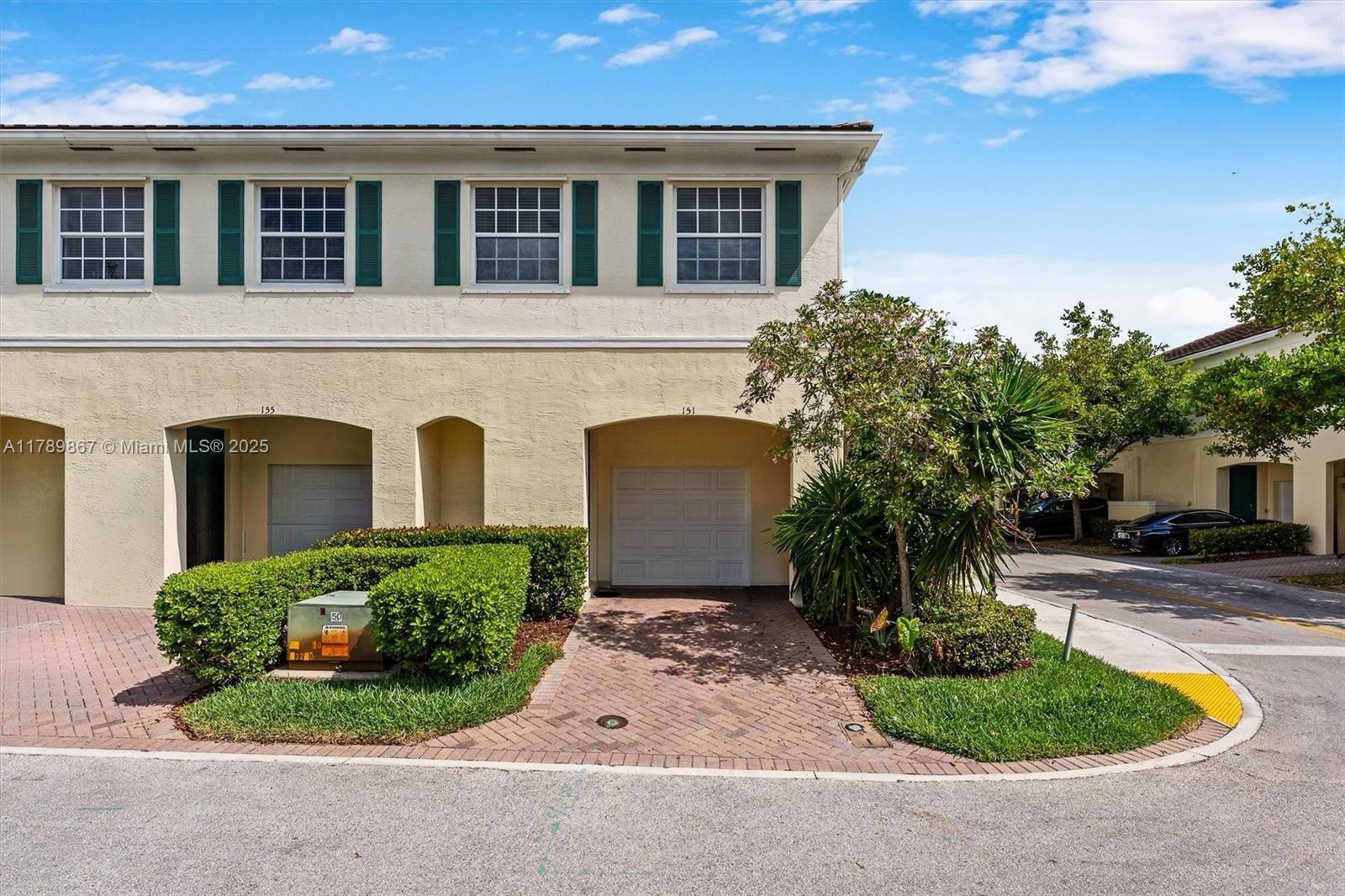 Real estate property located at 151 7th Ct, Broward, Cypress Grove, Pompano Beach, FL