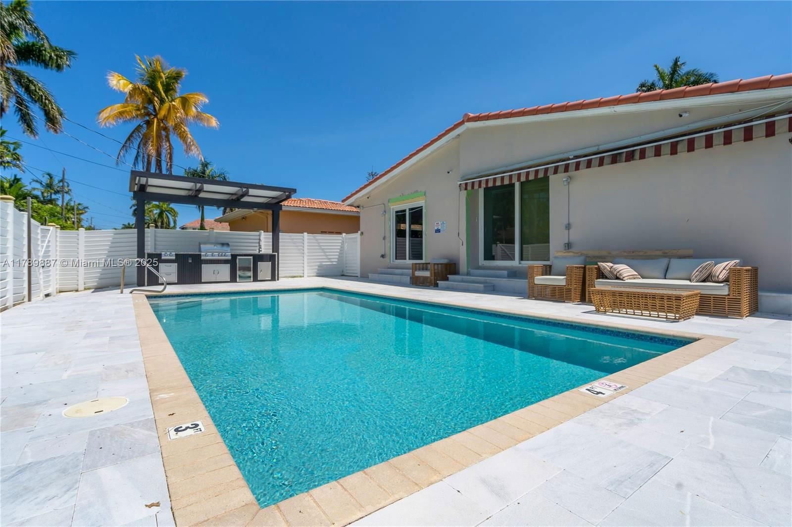 Real estate property located at 1045 Hollywood Blvd, Broward, Hollywood Lakes Section, Hollywood, FL
