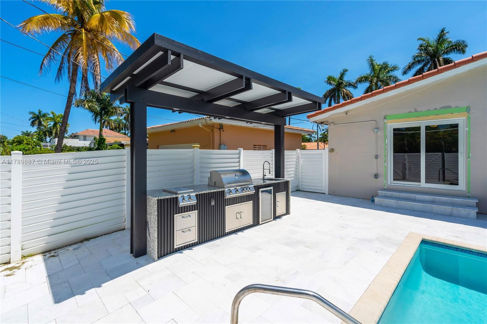 Real estate property located at 1045 Hollywood Blvd, Broward, Hollywood Lakes Section, Hollywood, FL