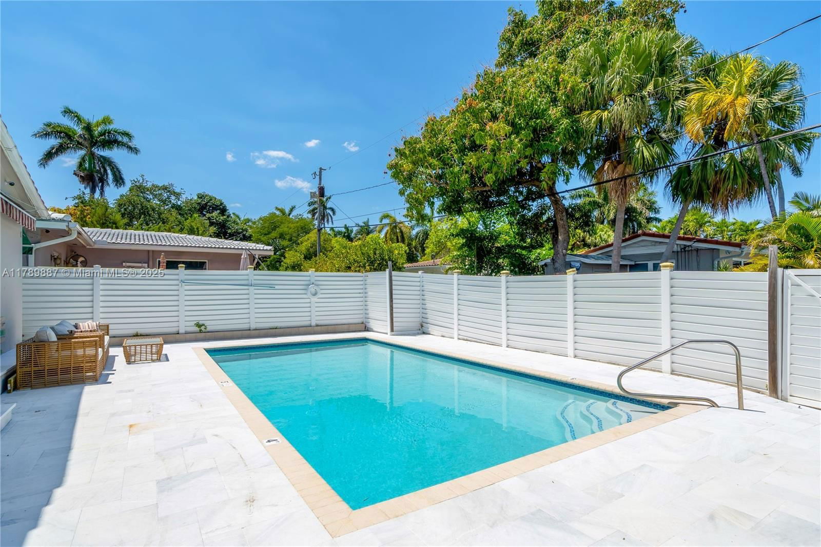 Real estate property located at 1045 Hollywood Blvd, Broward, Hollywood Lakes Section, Hollywood, FL