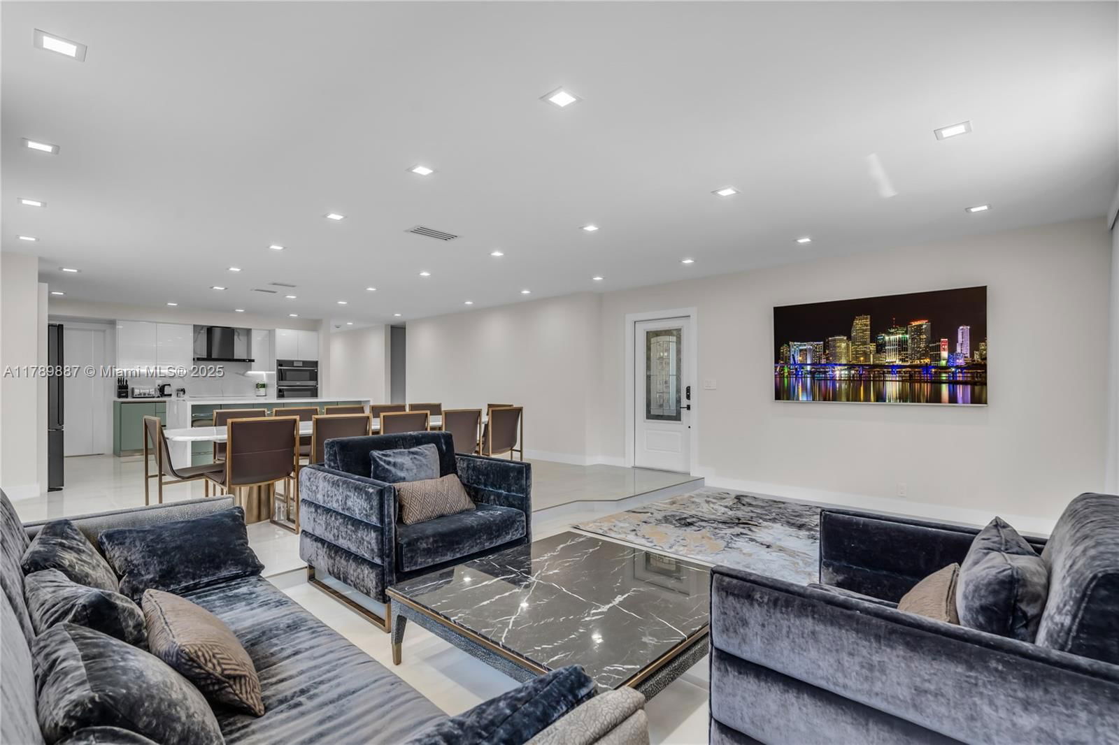 Real estate property located at 1045 Hollywood Blvd, Broward, Hollywood Lakes Section, Hollywood, FL