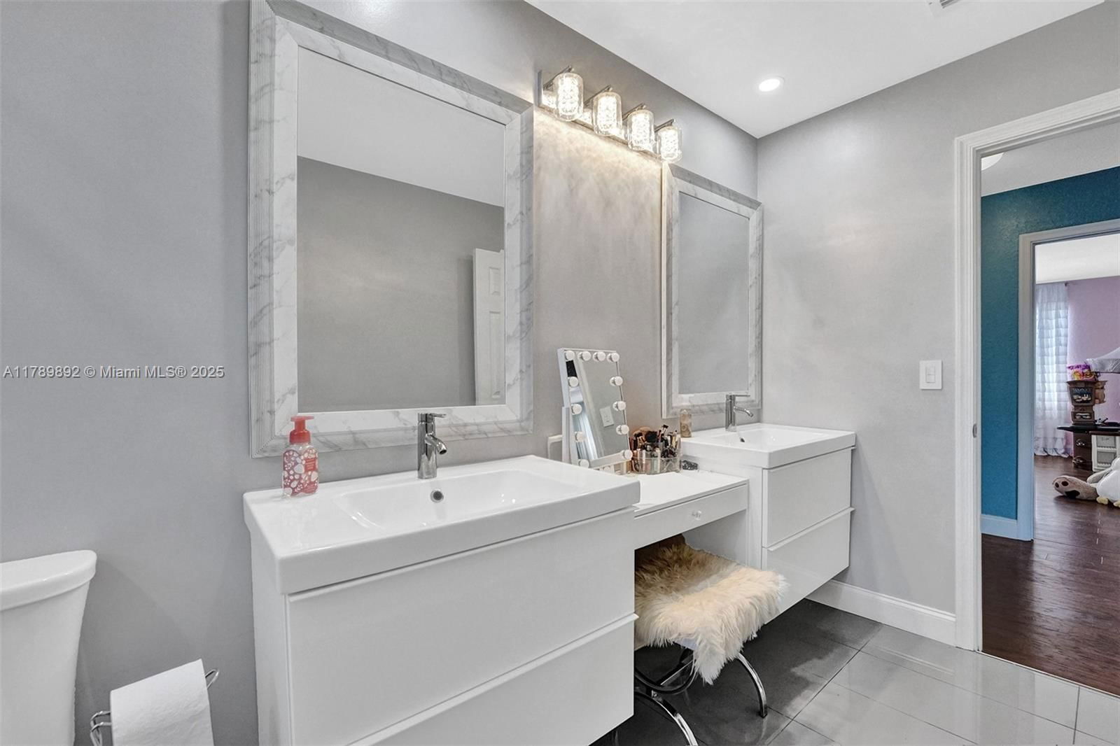 Real estate property located at 17946 35th Dr, Broward, Silver Lakes Phase Iii Re, Miramar, FL