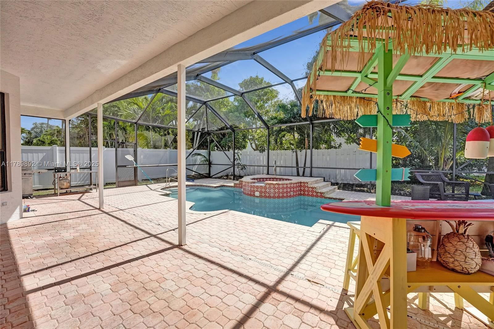 Real estate property located at 17946 35th Dr, Broward, Silver Lakes Phase Iii Re, Miramar, FL