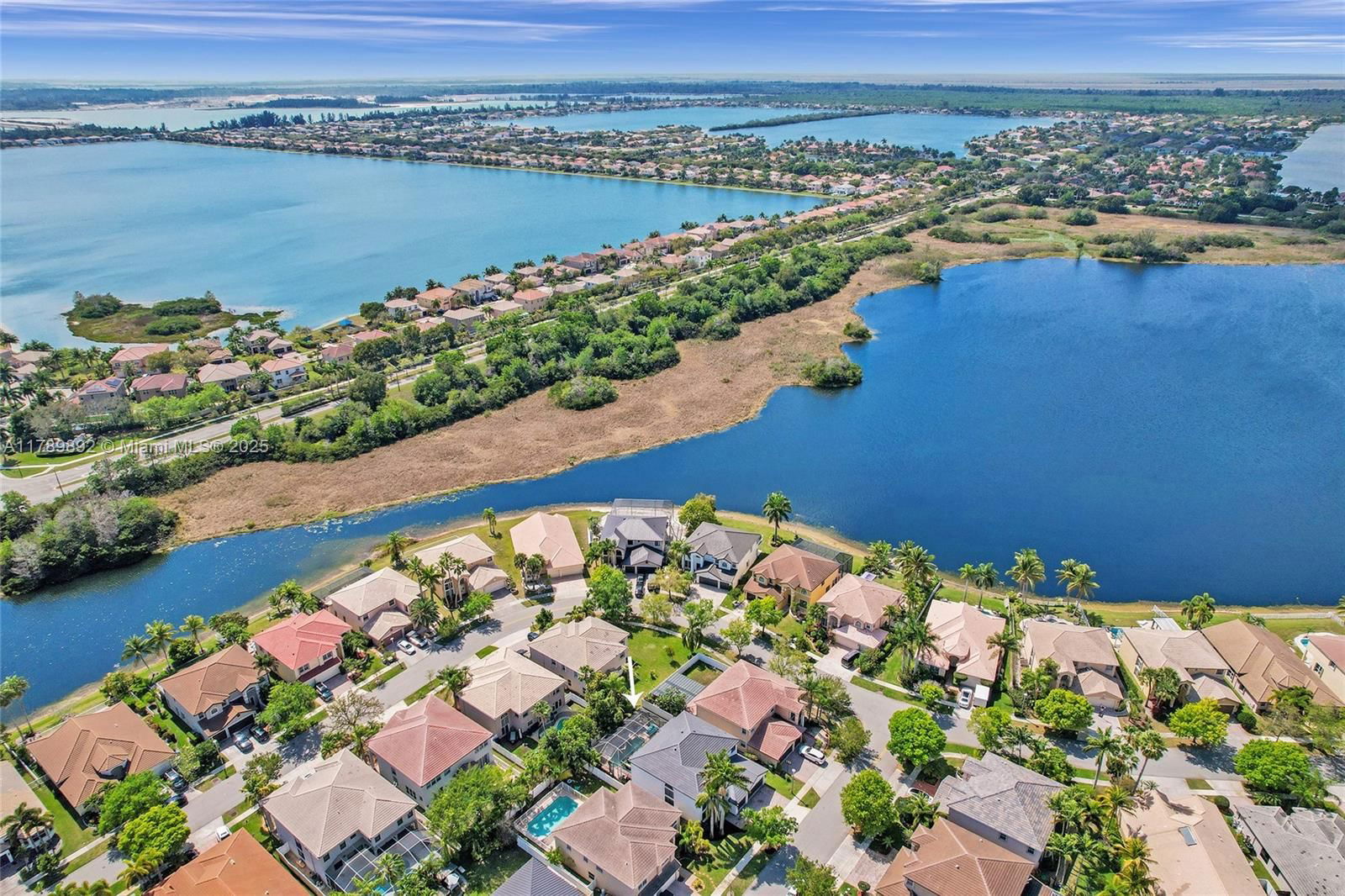 Real estate property located at 17946 35th Dr, Broward, Silver Lakes Phase Iii Re, Miramar, FL