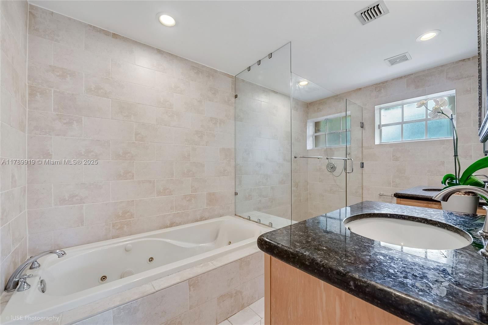 Real estate property located at 9600 77th St, Miami-dade, Kendall Sunset Homes, Miami, FL