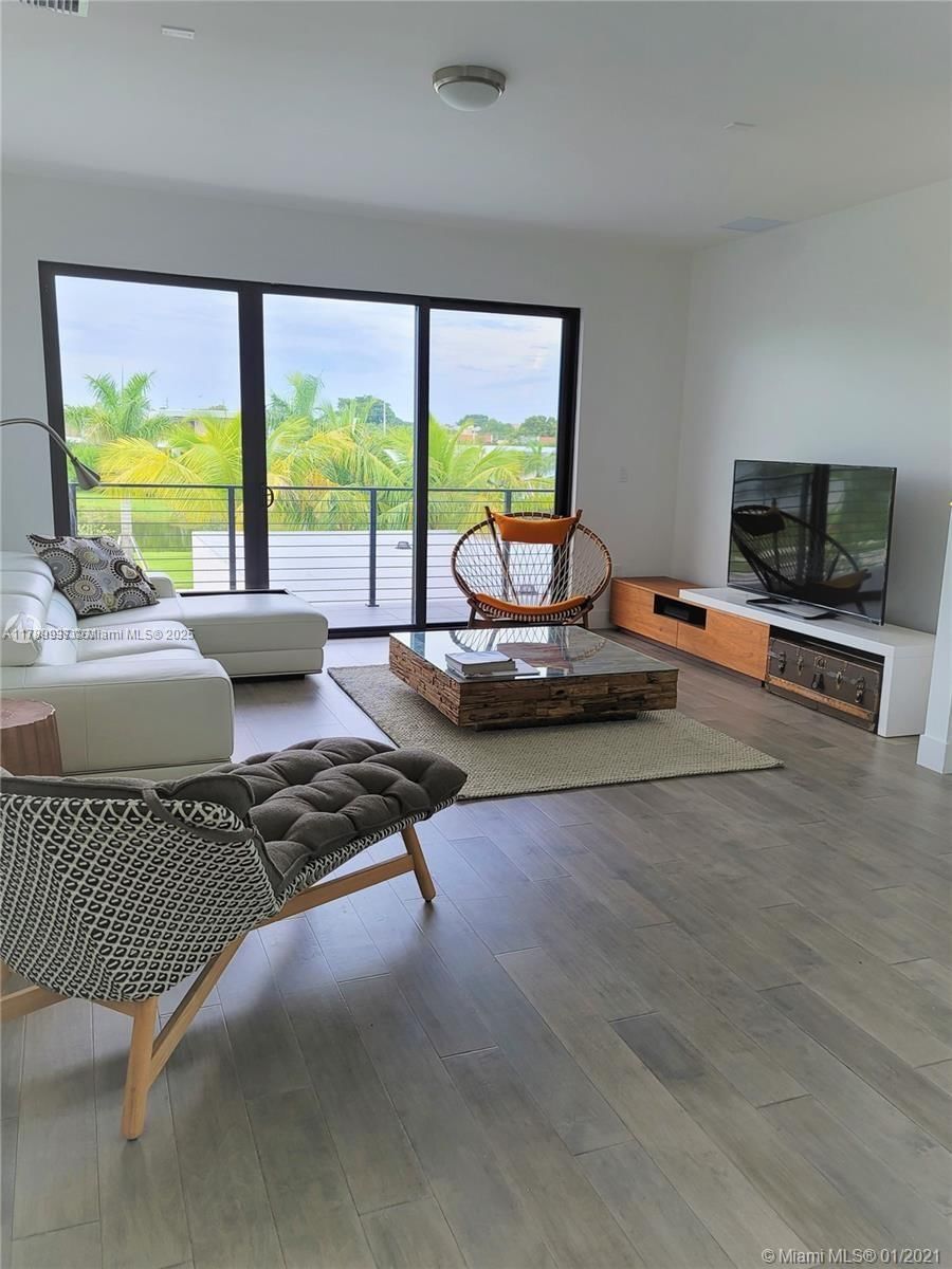 Real estate property located at 16512 Botaniko Dr S, Broward, Weston Estates, Weston, FL