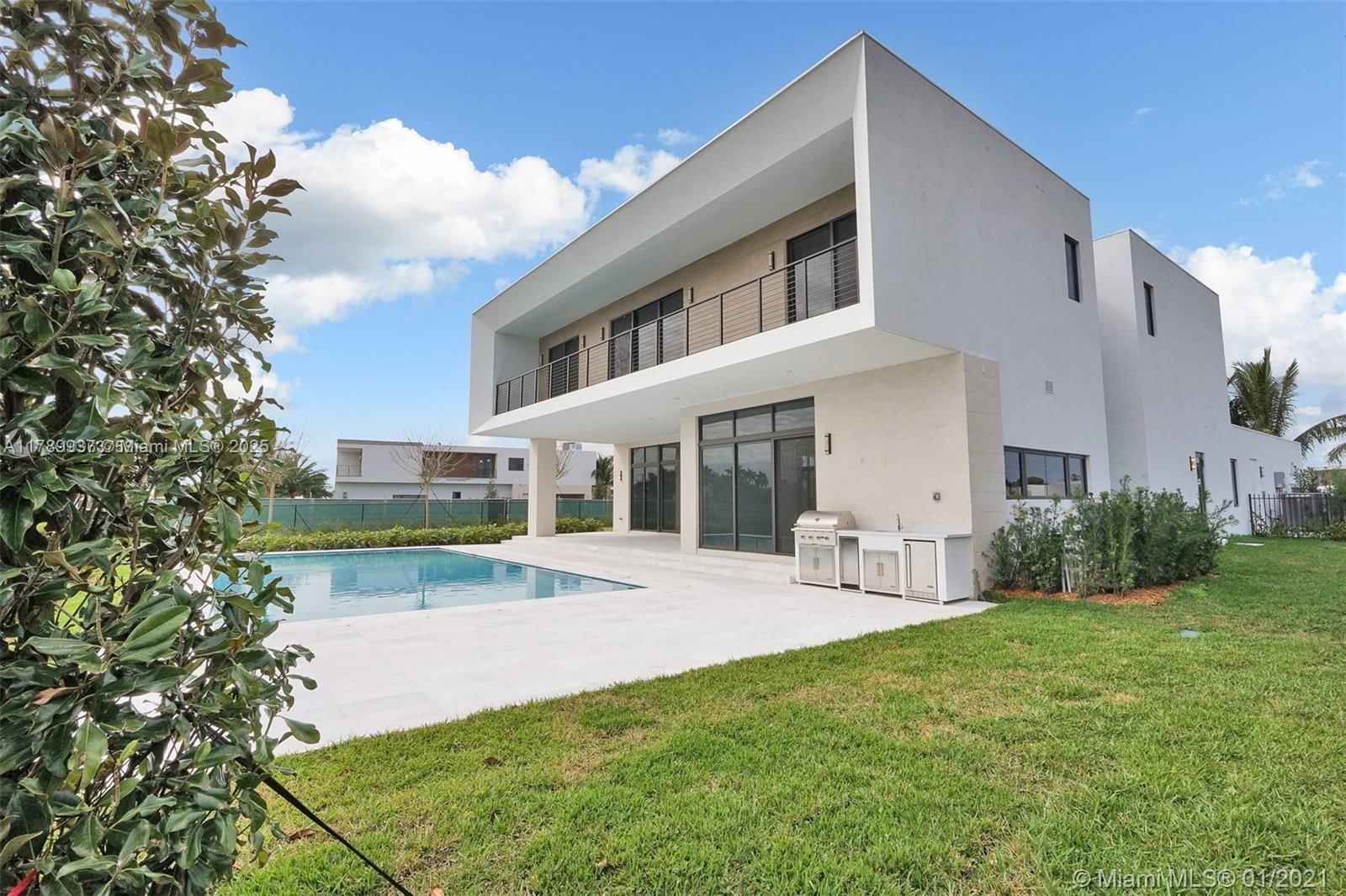 Real estate property located at 16512 Botaniko Dr S, Broward, Weston Estates, Weston, FL