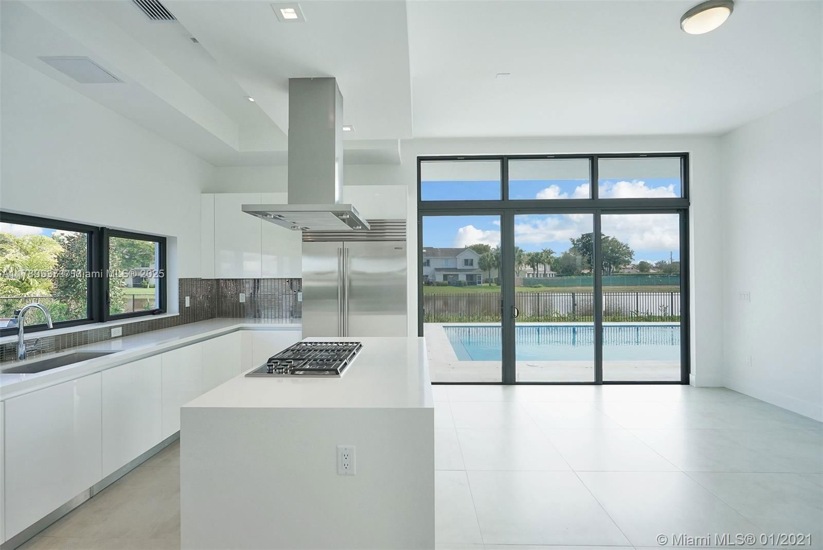 Real estate property located at 16512 Botaniko Dr S, Broward, Weston Estates, Weston, FL