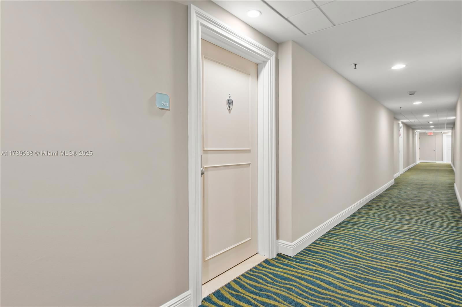 Real estate property located at 2401 Collins Ave #705, Miami-dade, The Riviera Condo, Miami Beach, FL