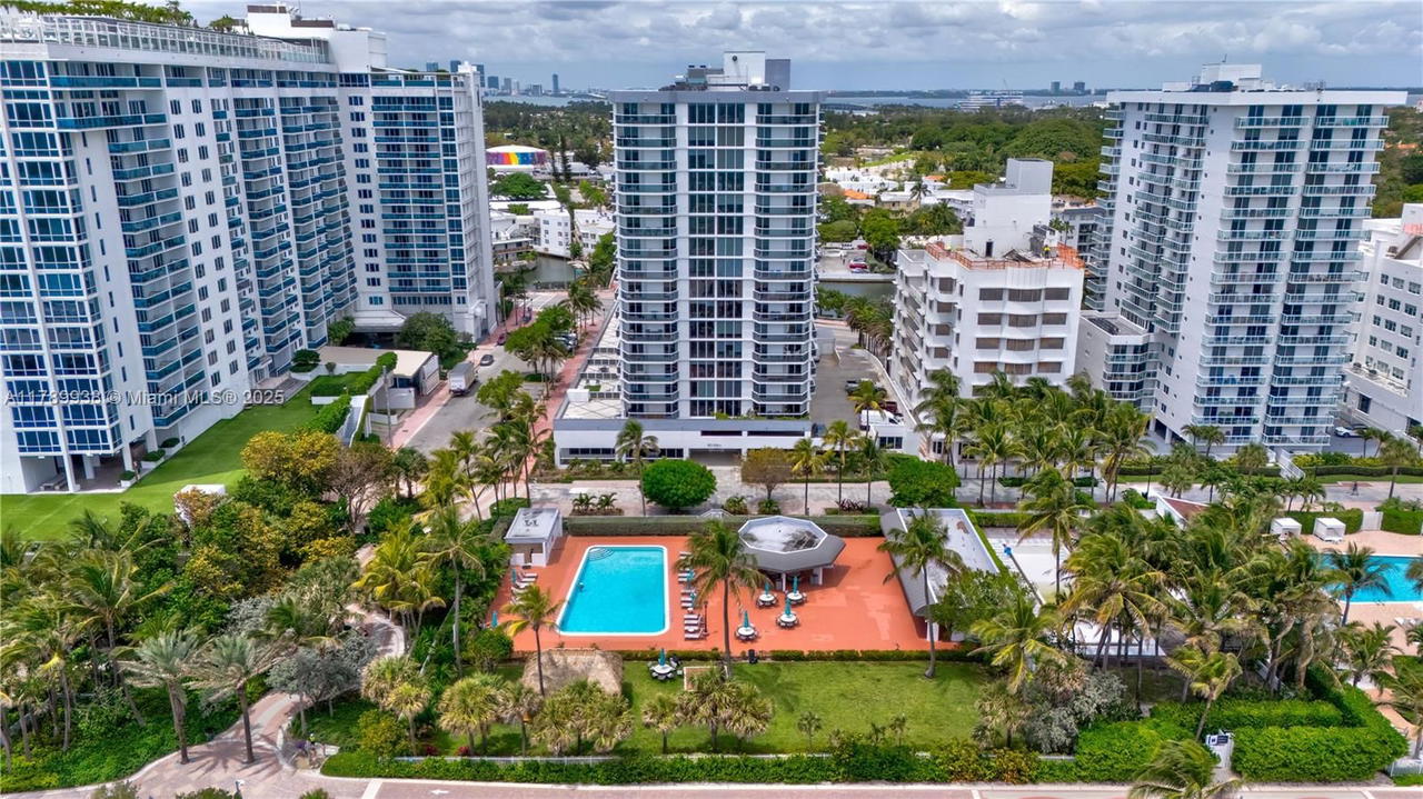 Real estate property located at 2401 Collins Ave #705, Miami-dade, The Riviera Condo, Miami Beach, FL