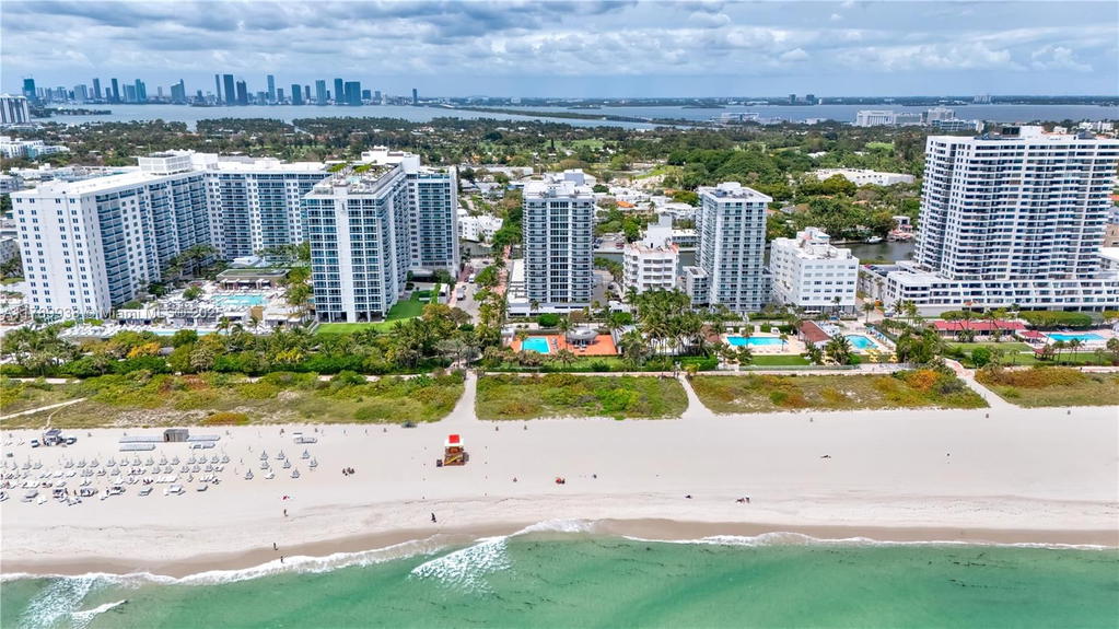 Real estate property located at 2401 Collins Ave #705, Miami-dade, The Riviera Condo, Miami Beach, FL