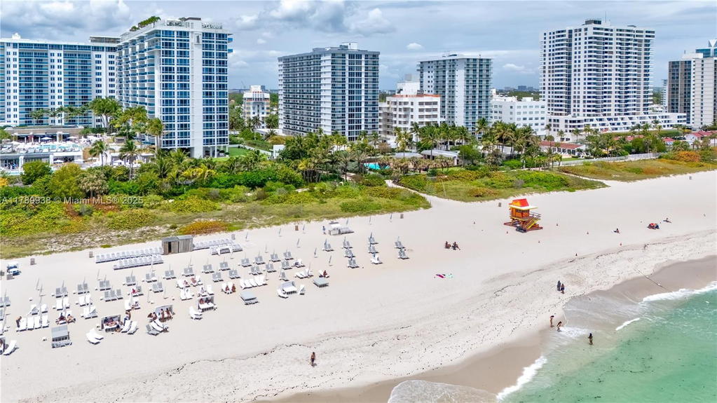 Real estate property located at 2401 Collins Ave #705, Miami-dade, The Riviera Condo, Miami Beach, FL