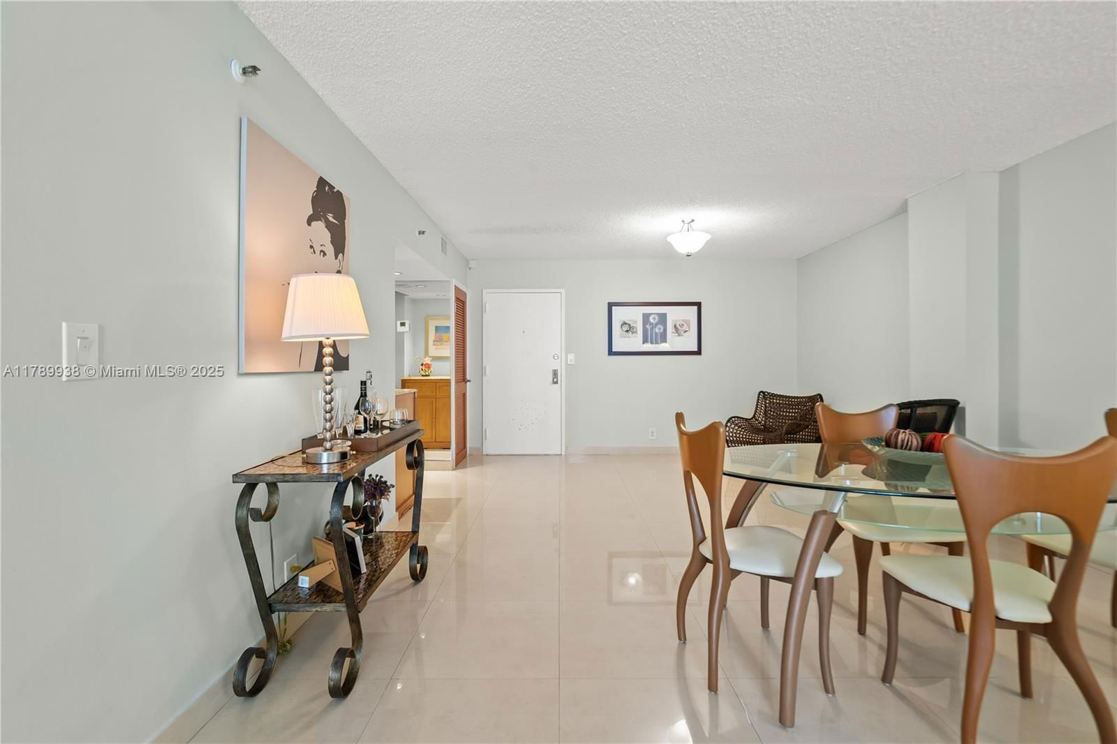 Real estate property located at 2401 Collins Ave #705, Miami-dade, The Riviera Condo, Miami Beach, FL