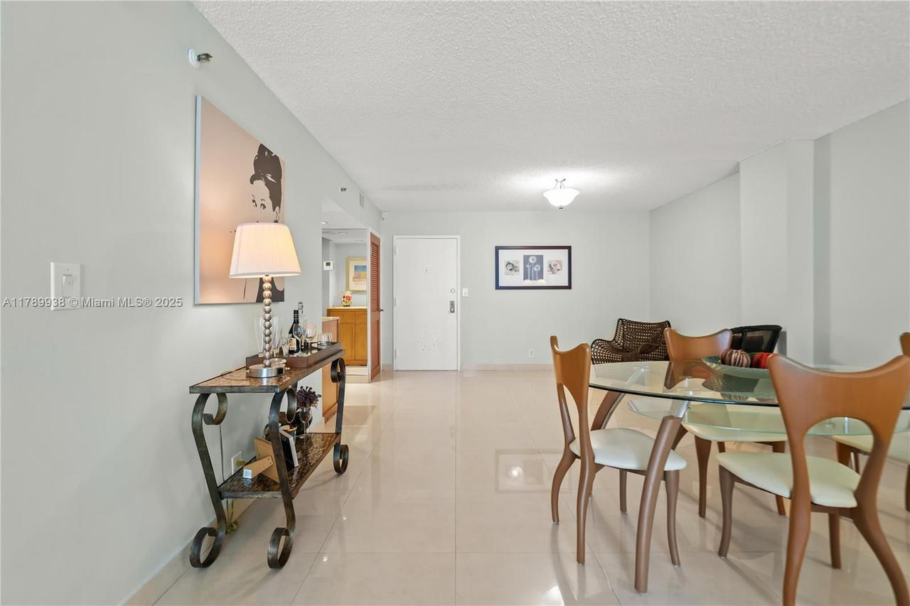 Real estate property located at 2401 Collins Ave #705, Miami-dade, The Riviera Condo, Miami Beach, FL