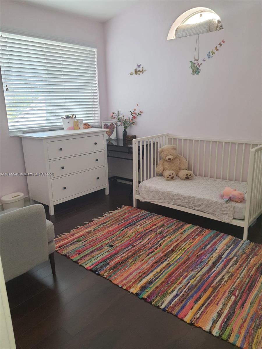 Real estate property located at 3769 209th Ter, Miami-dade, Golden Pointe, Aventura, FL