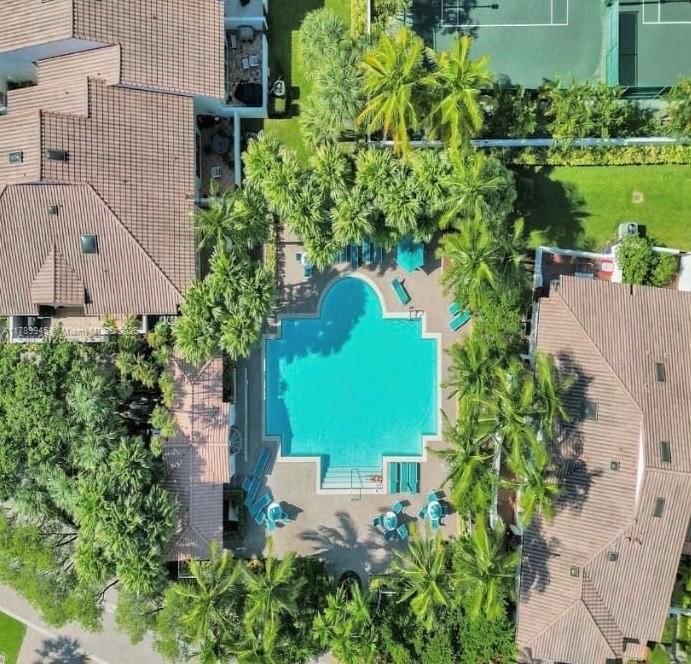 Real estate property located at 3769 209th Ter, Miami-dade, Golden Pointe, Aventura, FL