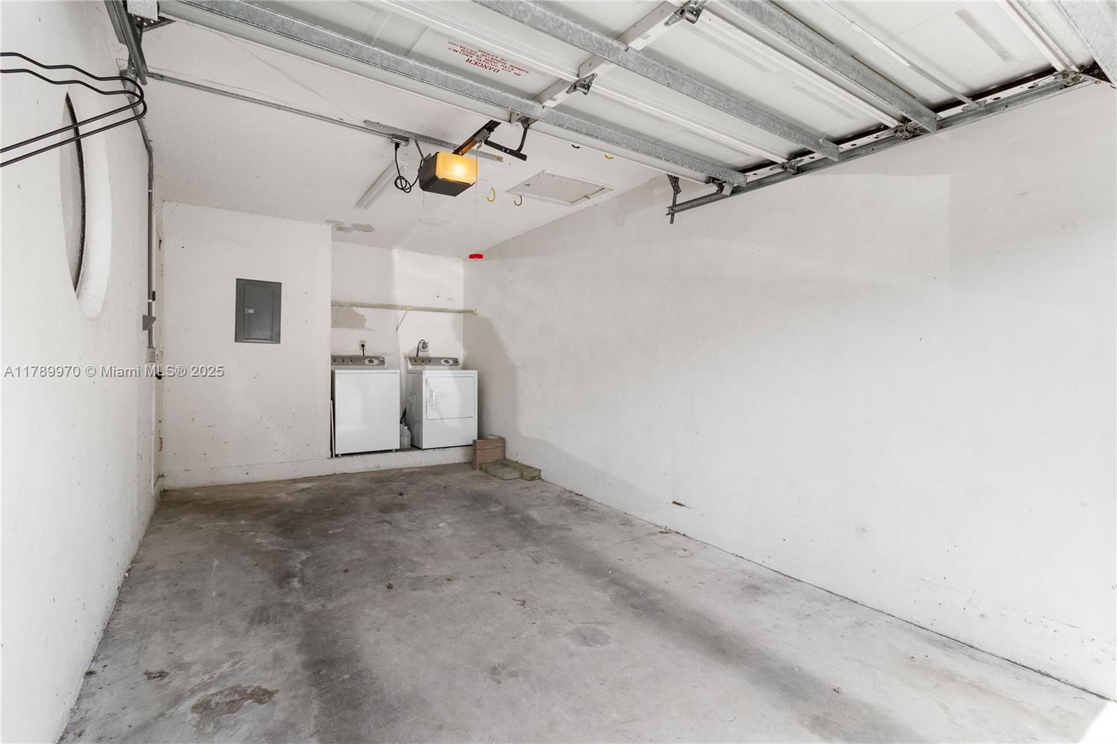 Real estate property located at 11048 154th Ct, Miami-dade, La Maison At The Hammocks, Miami, FL