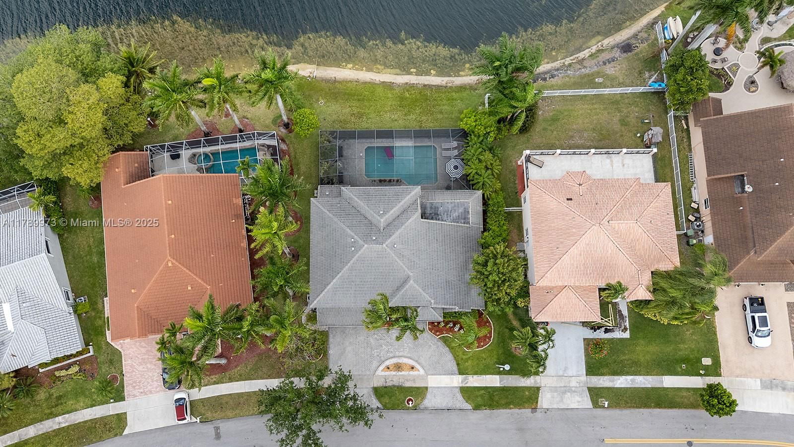 Real estate property located at 1206 180th Ave, Broward, Silver Lakes At Pembroke, Pembroke Pines, FL