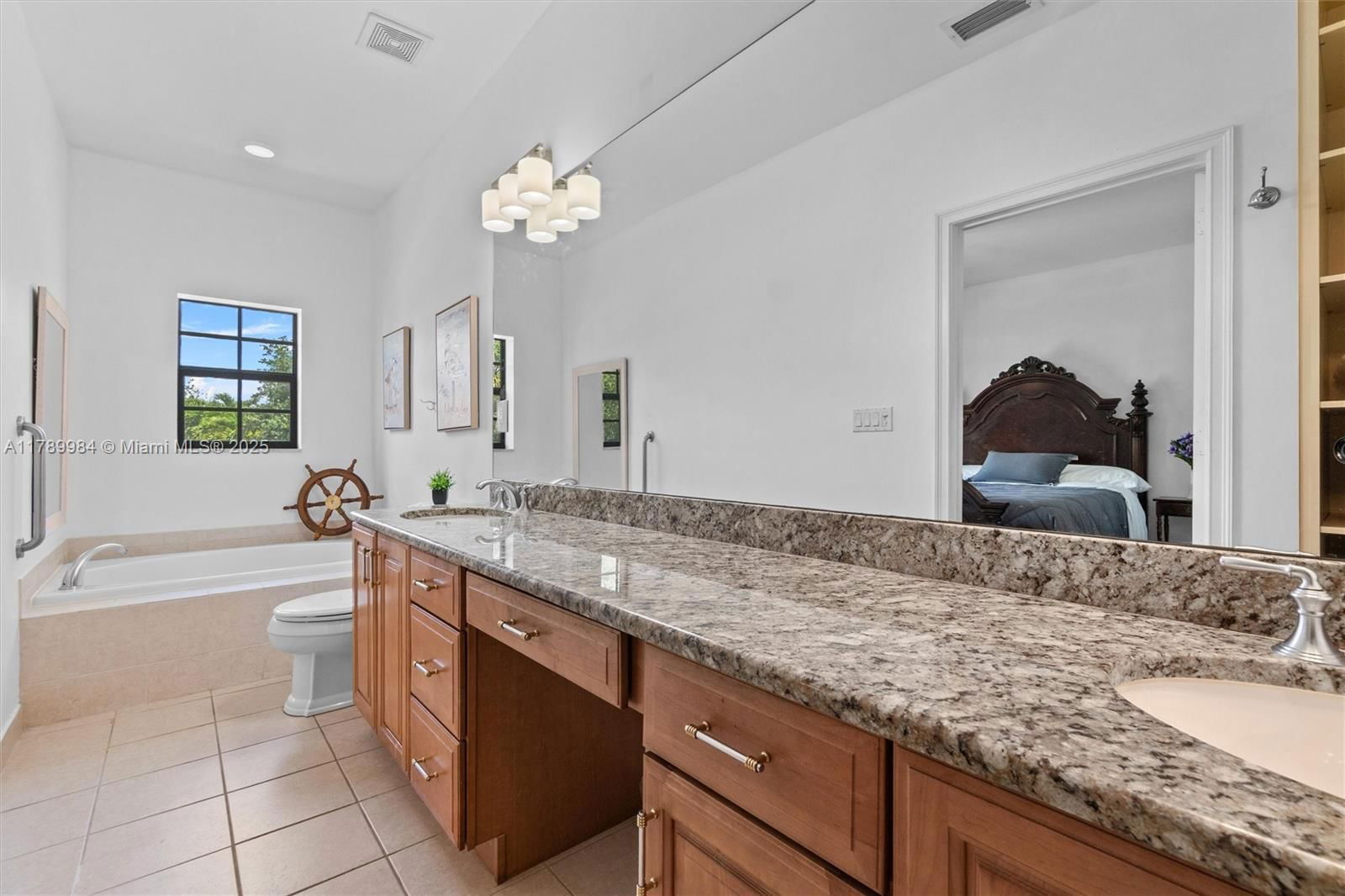 Real estate property located at 2924 Hidden Harbour Ct, Broward, Cape Fear, Dania Beach, FL