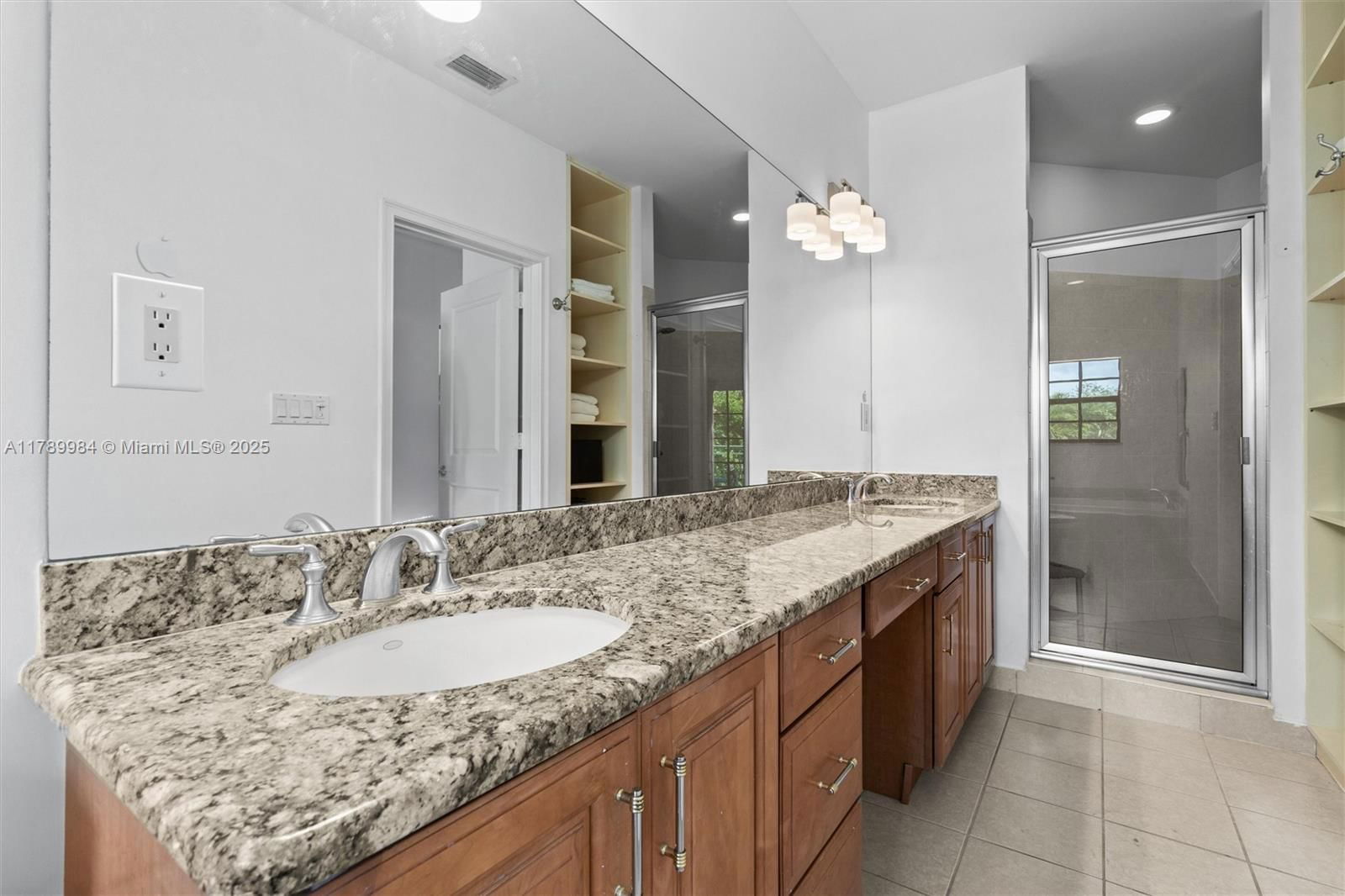 Real estate property located at 2924 Hidden Harbour Ct, Broward, Cape Fear, Dania Beach, FL