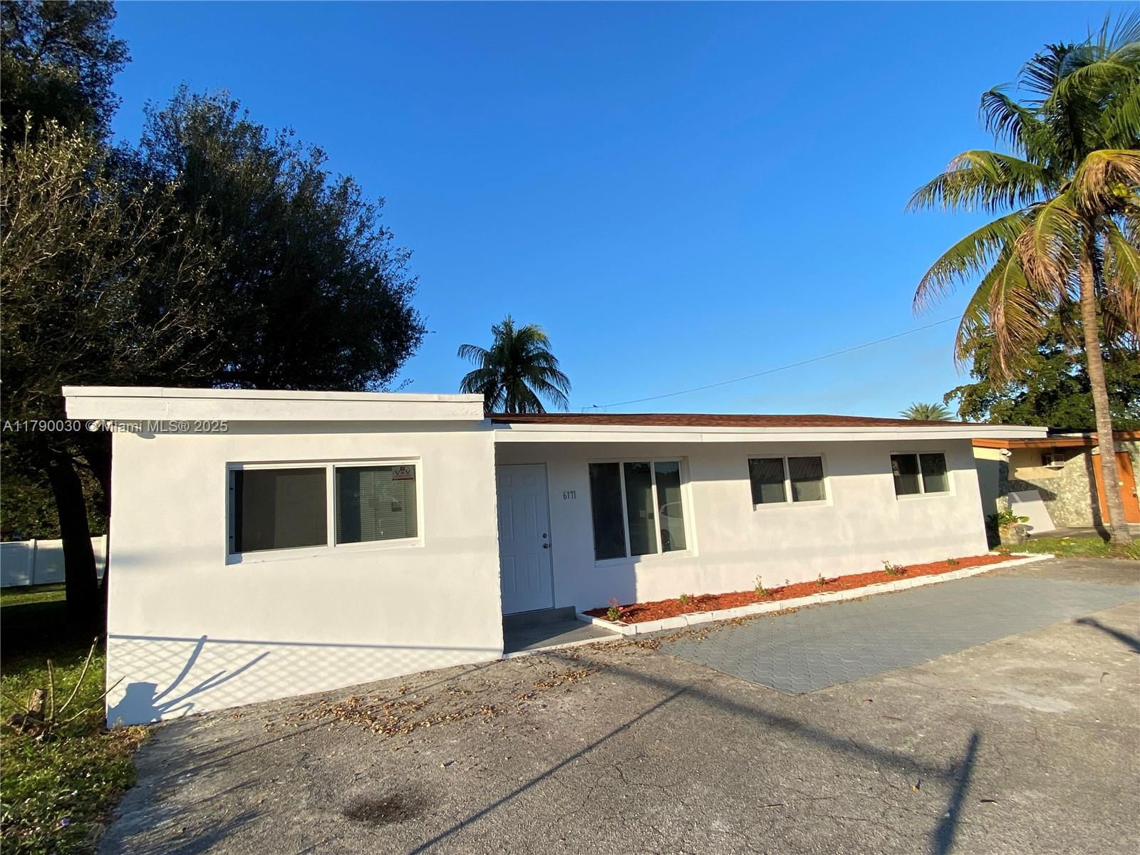 Real estate property located at 6171 Washington St, Broward, Beverly Pines, Hollywood, FL