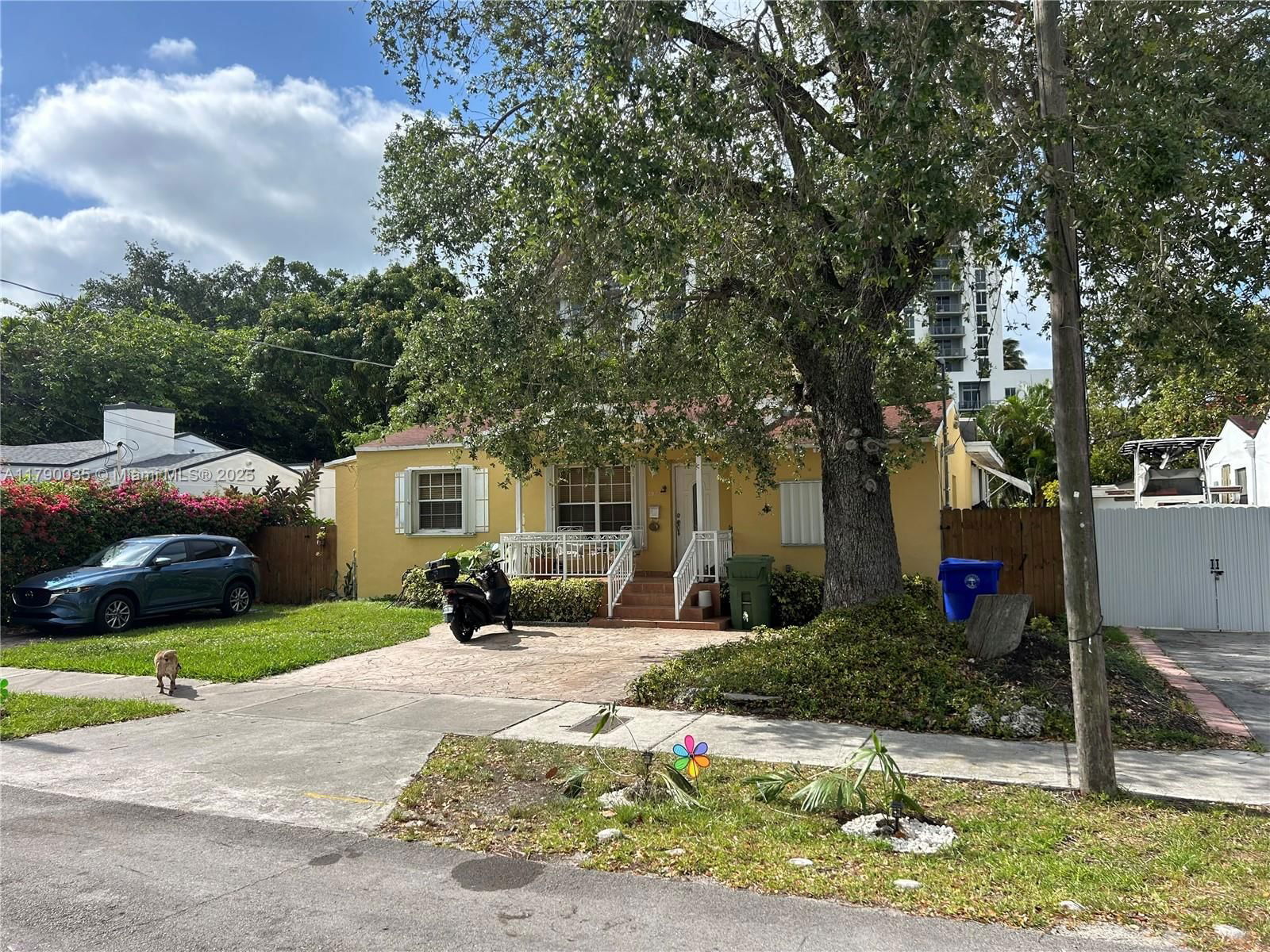 Real estate property located at 2922 27th Ter, Miami-dade, Sylvanmere, Miami, FL