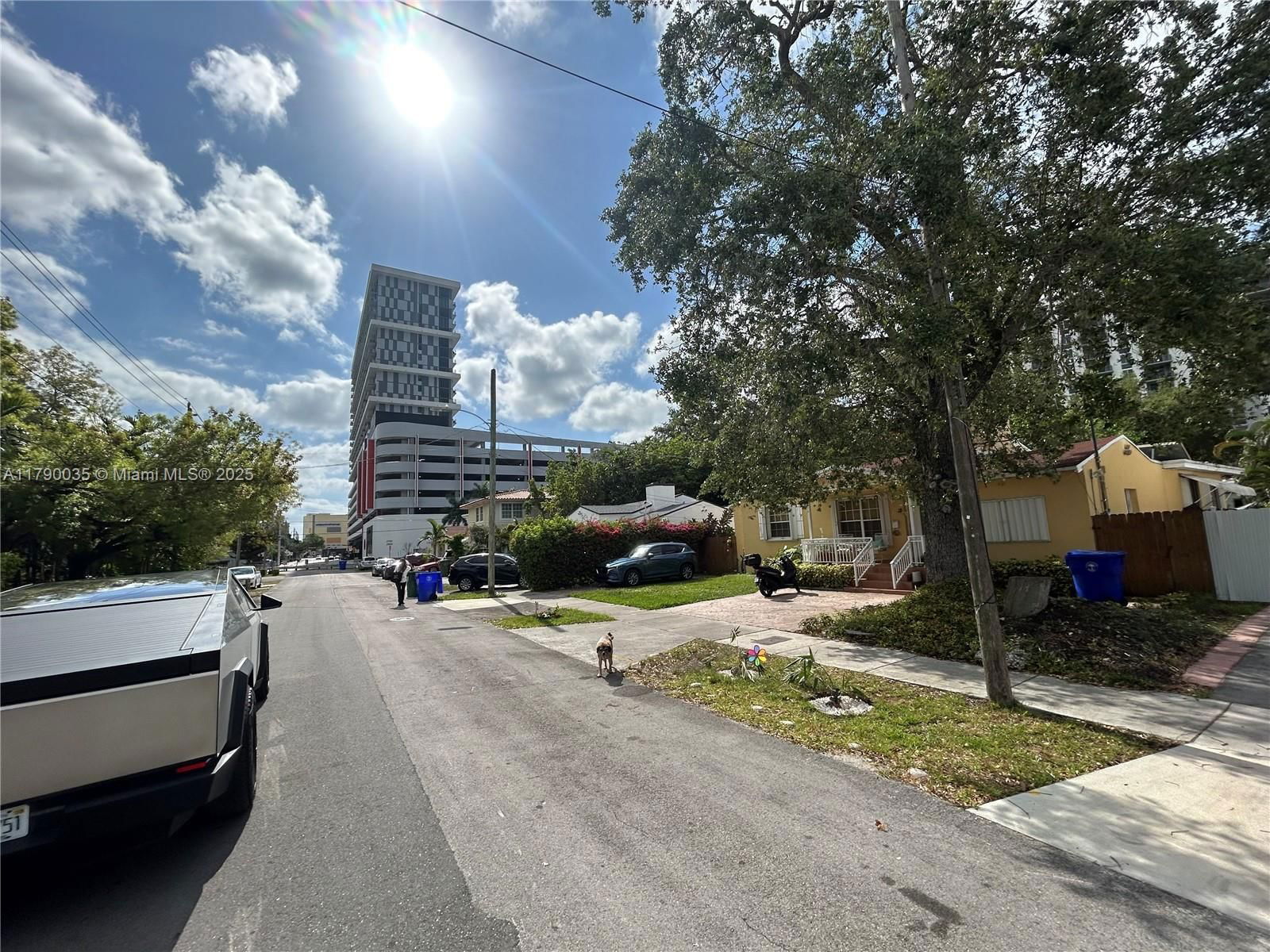 Real estate property located at 2922 27th Ter, Miami-dade, Sylvanmere, Miami, FL