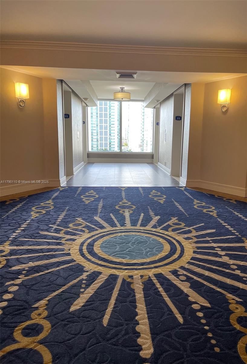 Real estate property located at 19101 36th Ct #1110, Miami-dade, Mystic Pointe Condo No Th, Aventura, FL