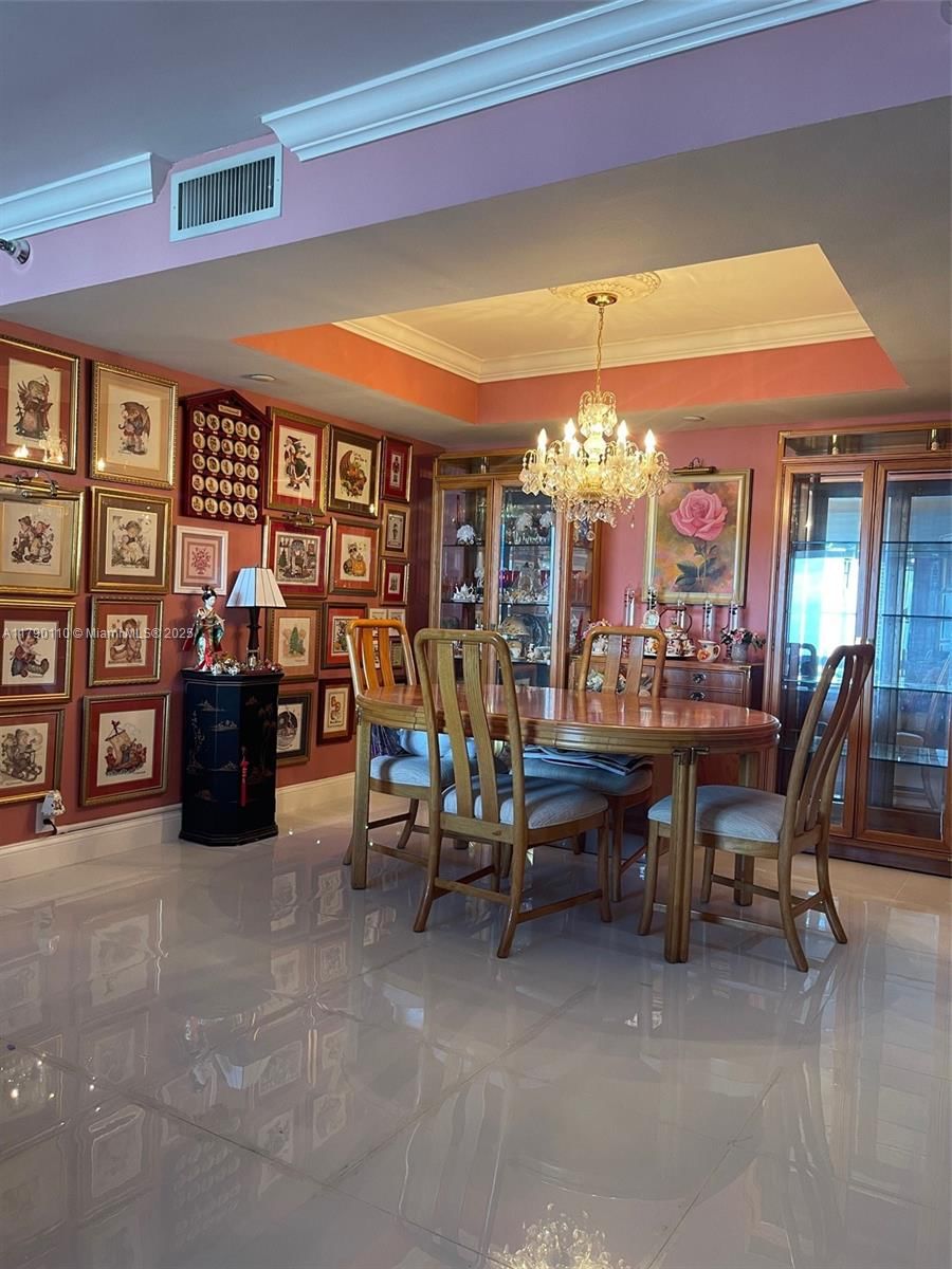 Real estate property located at 19101 36th Ct #1110, Miami-dade, Mystic Pointe Condo No Th, Aventura, FL
