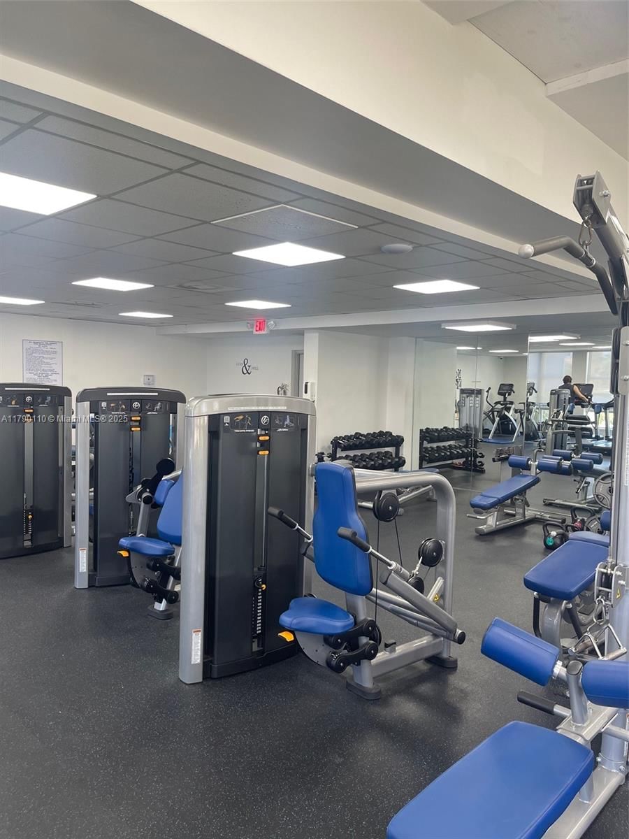Real estate property located at 19101 36th Ct #1110, Miami-dade, Mystic Pointe Condo No Th, Aventura, FL