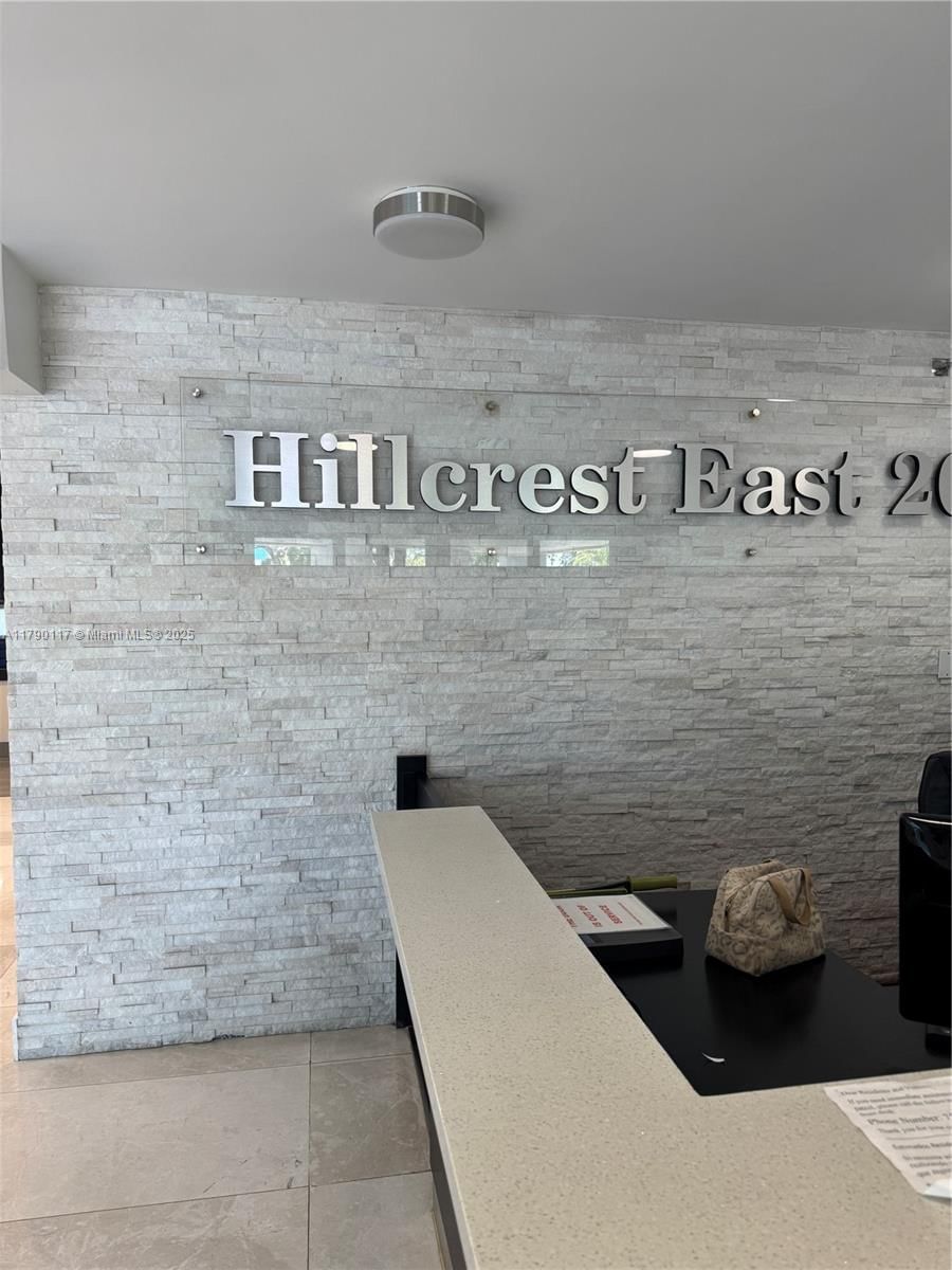 Real estate property located at , Broward, Hillcrest East No 20 Cond, Hollywood, FL