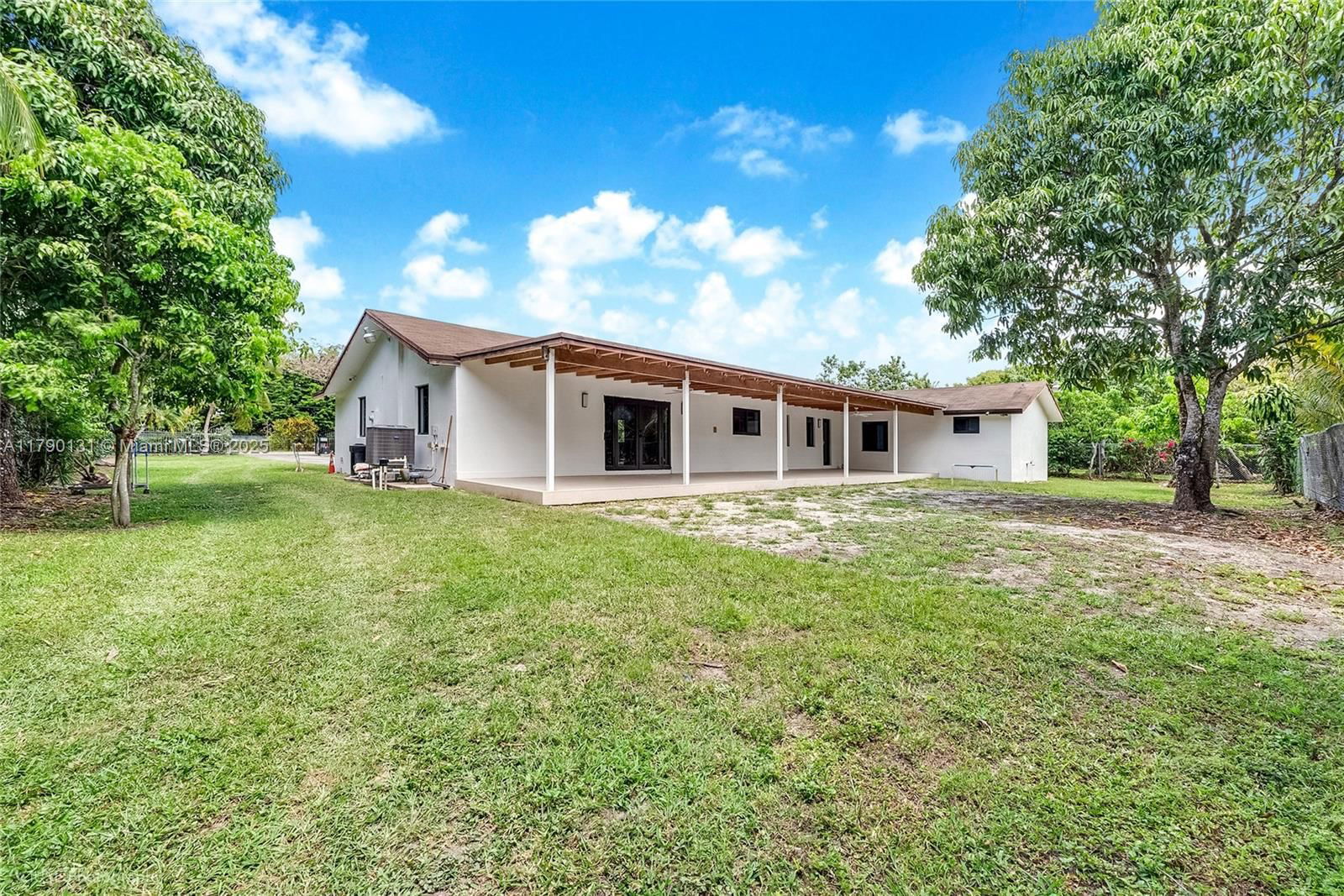 Real estate property located at 17450 192nd St, Miami-dade, Un-subdivided, Miami, FL