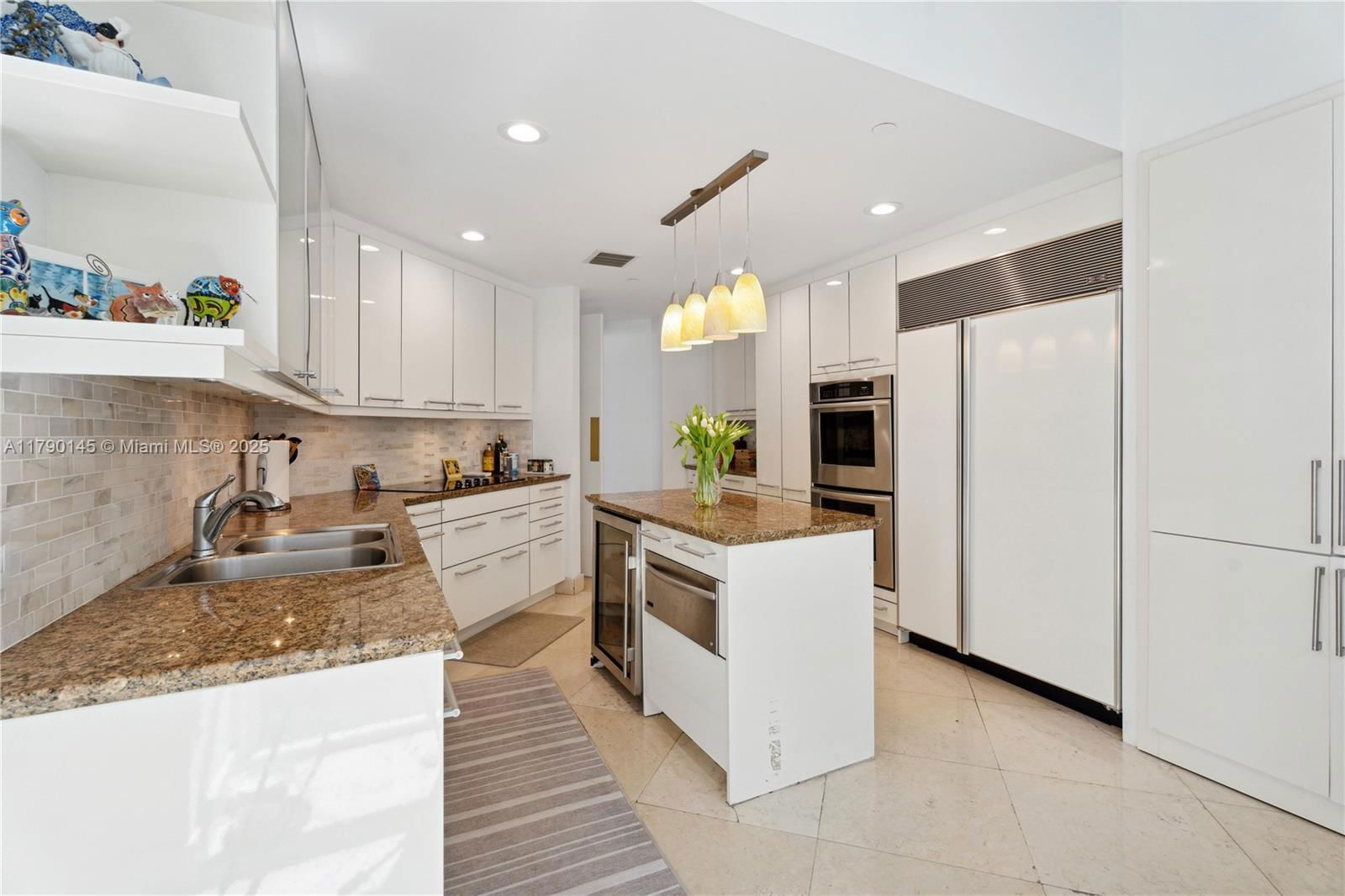 Real estate property located at 10225 Collins Ave #904, Miami-dade, Bellini Condo, Bal Harbour, FL