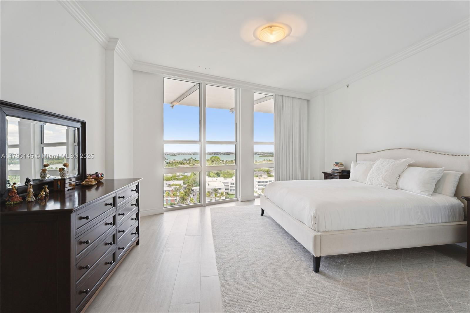Real estate property located at 10225 Collins Ave #904, Miami-dade, Bellini Condo, Bal Harbour, FL