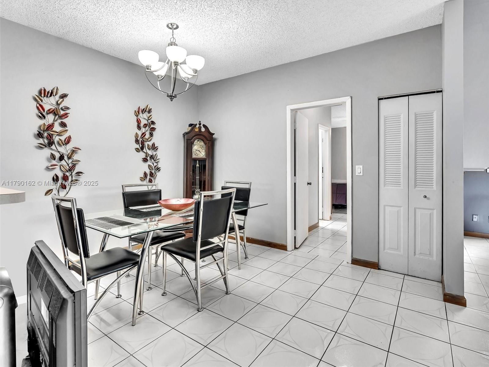 Real estate property located at 9401 14th Ct #224, Broward, Westview Condominium No F, Pembroke Pines, FL