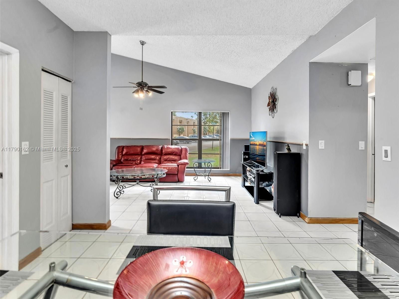 Real estate property located at 9401 14th Ct #224, Broward, Westview Condominium No F, Pembroke Pines, FL