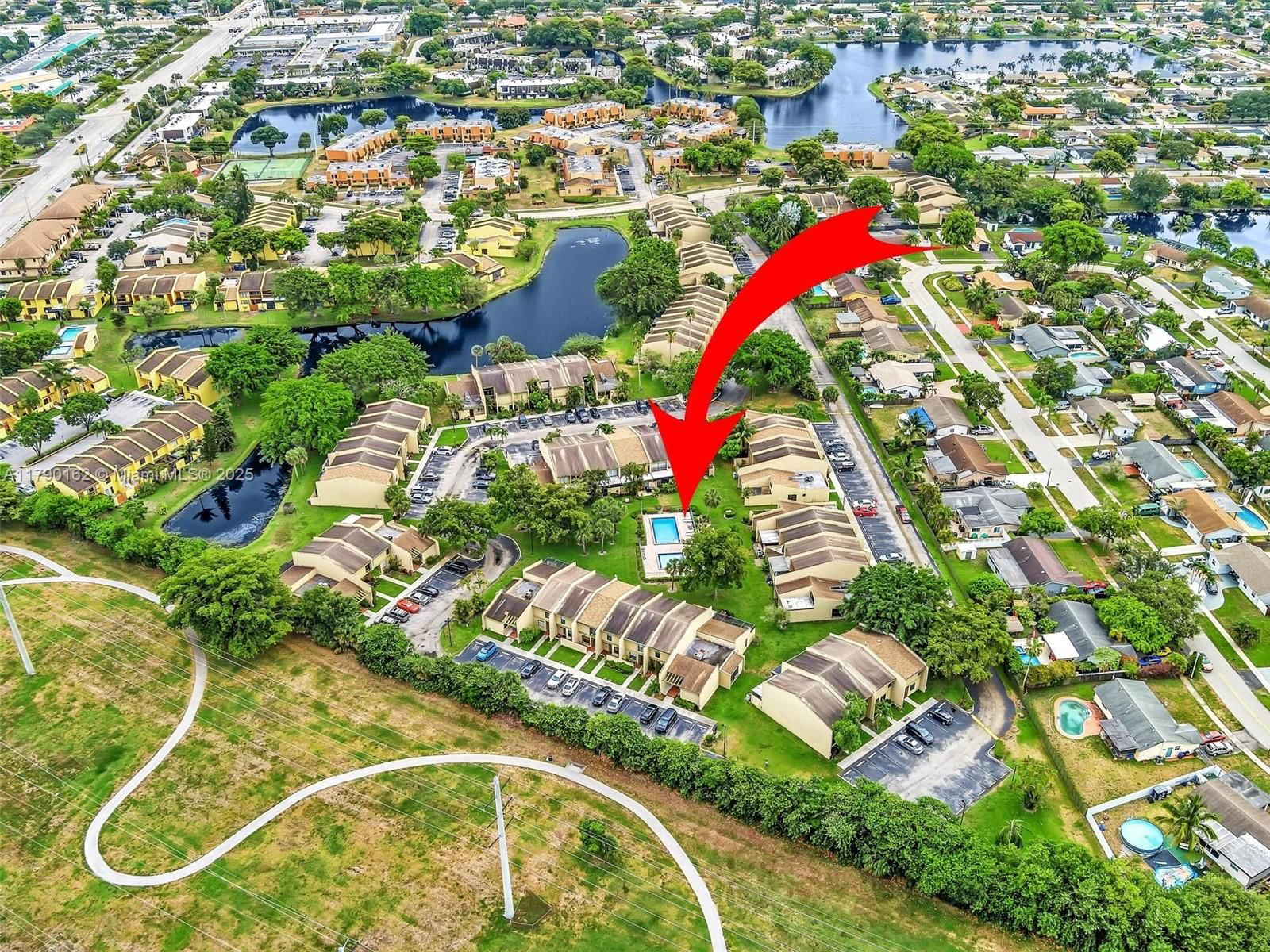 Real estate property located at 9401 14th Ct #224, Broward, Westview Condominium No F, Pembroke Pines, FL