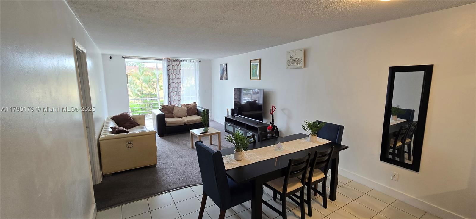 Real estate property located at 1830 Dixieanna St #203, Broward, Dixiana Condo, Hollywood, FL