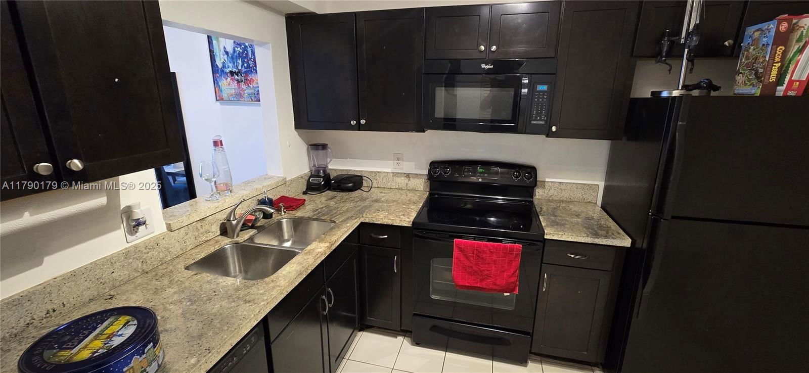 Real estate property located at 1830 Dixieanna St #203, Broward, Dixiana Condo, Hollywood, FL