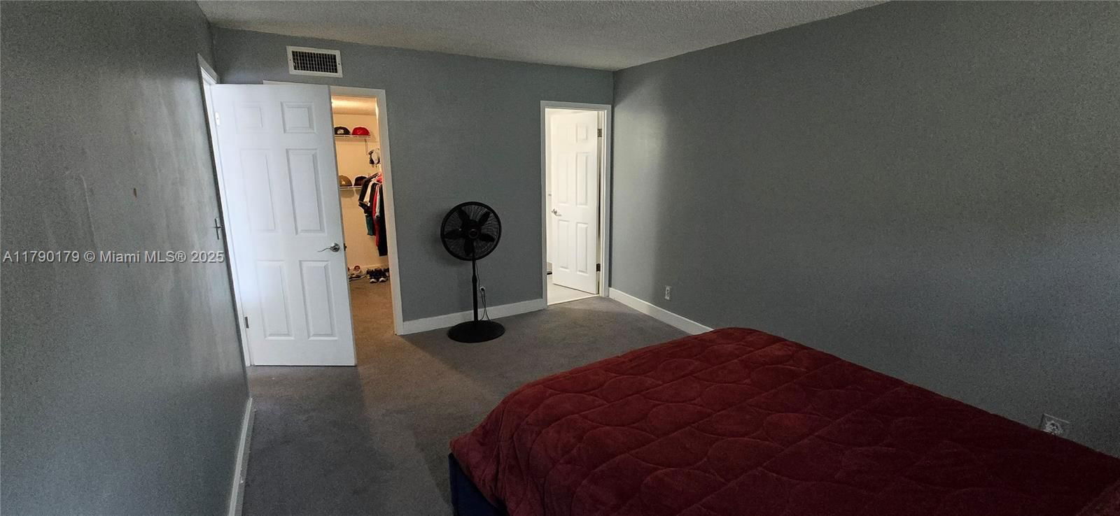 Real estate property located at 1830 Dixieanna St #203, Broward, Dixiana Condo, Hollywood, FL