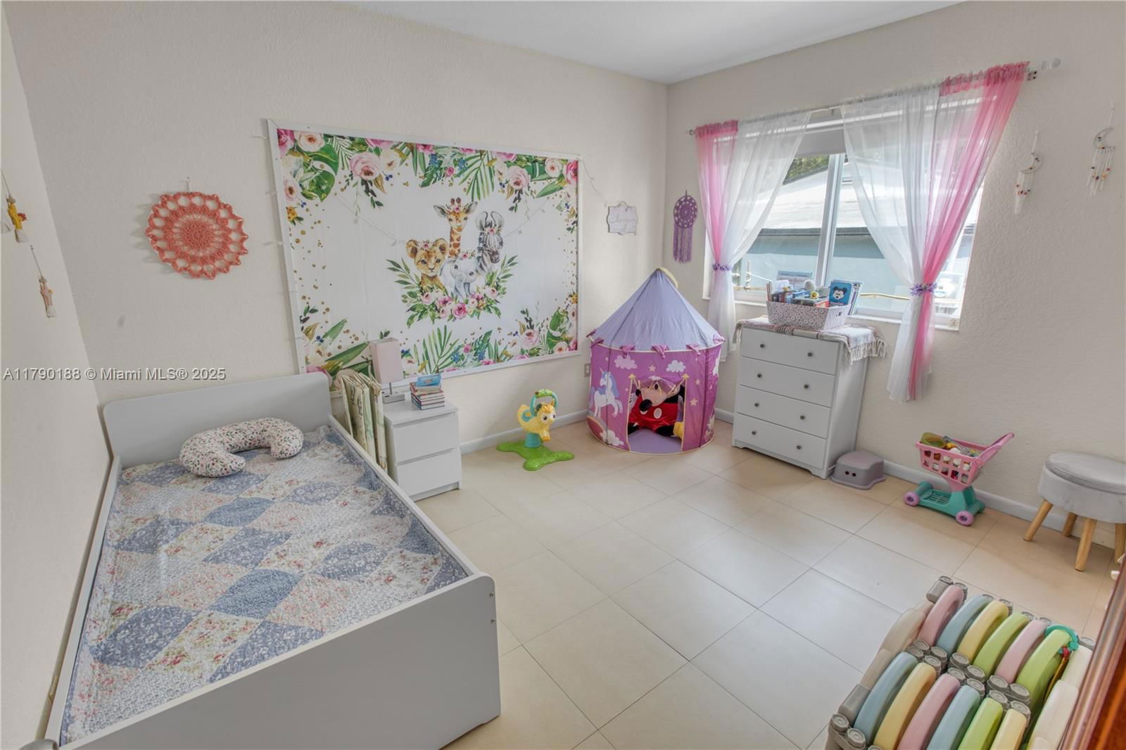 Real estate property located at 311 95th St, Miami-dade, Pinewood Park Pl Amd 2nd, Miami, FL
