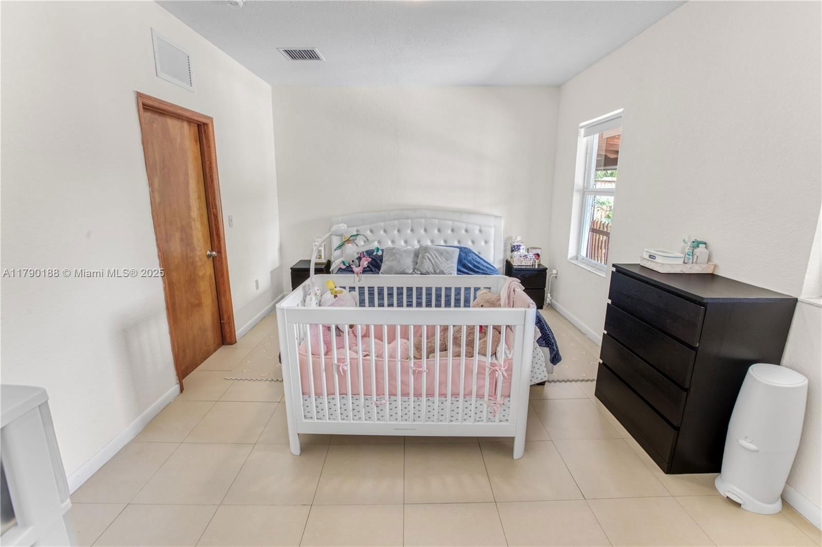 Real estate property located at 311 95th St, Miami-dade, Pinewood Park Pl Amd 2nd, Miami, FL