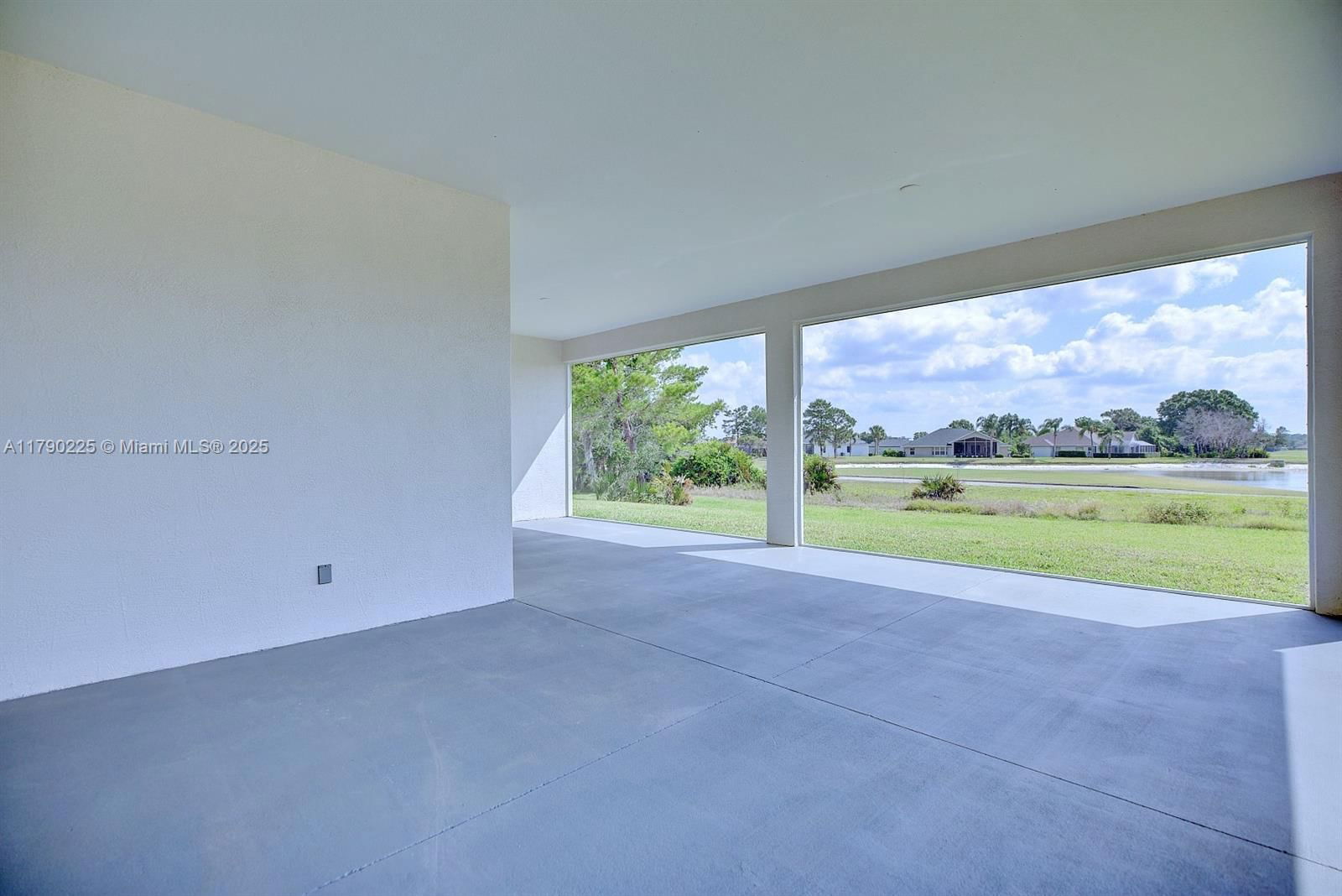 Real estate property located at 5224 Columbus Blvd, Highlands, Sun N Lakes Of Sebring.gol, Sebring, FL